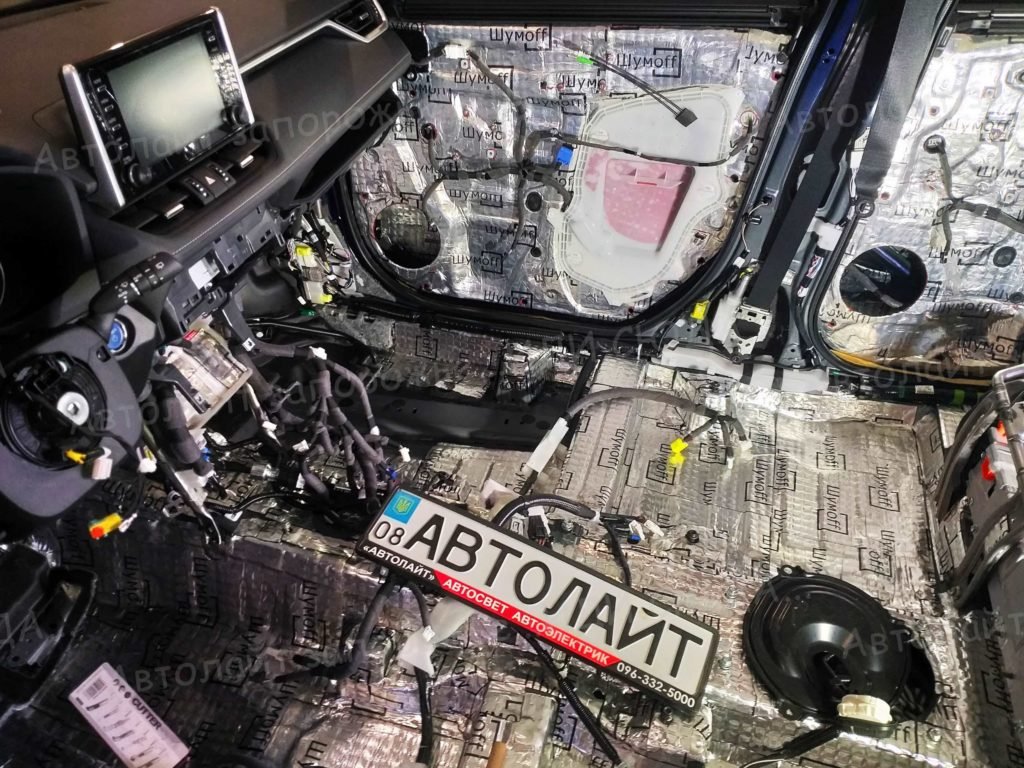 Полная шумоизоляция автомобиля Toyota Rav 4 2020. 8 🚩AVTOLIGHT🚩КАЧЕСТВО 💯‼ студия "Автолайт" Качественный автосвет в Запорожье